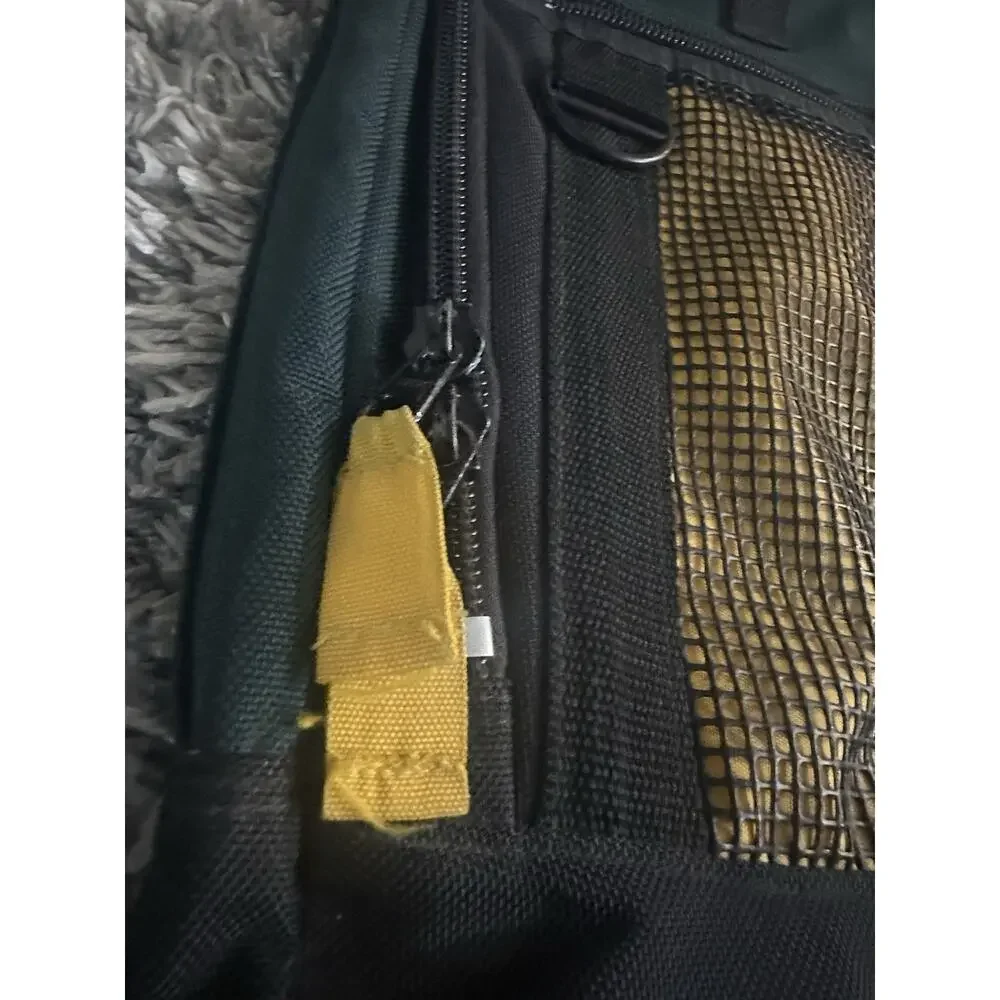Vintage LL bean backpack Green And Yellow In Color
